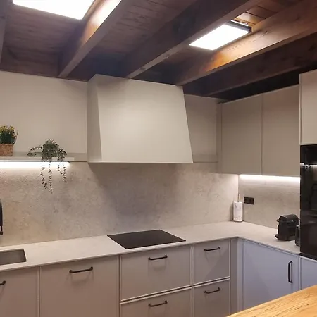 Ferienhaus El Nido De La Ardilla, Con Jardin En Reformada En 2026